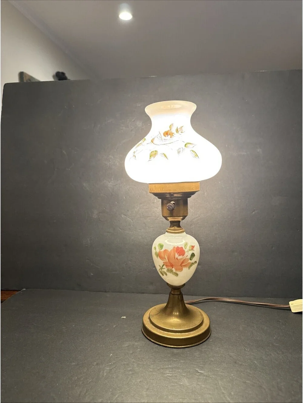 Vintage Hurricane Table Lamp Hand Painted Glass Brass Base GWTW 15” High